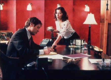 Secretary (2002)