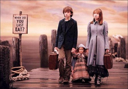 Lemony Snicket's A Series of Unfortunate Events (2004)