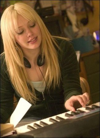 Raise Your Voice (2004) - Hilary Duff