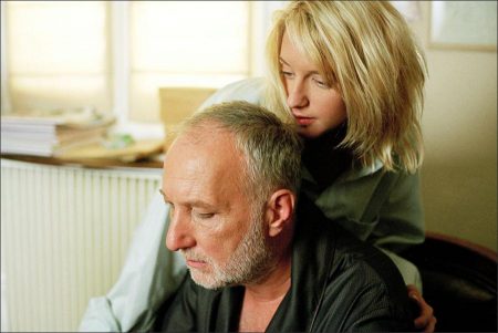 A Girl Cut in Two - La Fille Coupée en Deux (2008)