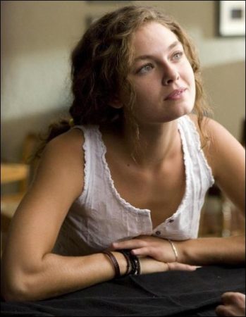 Feast of Love (2007) - Alexa Davalos