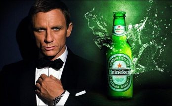 Fans react to James Bond drinking beer