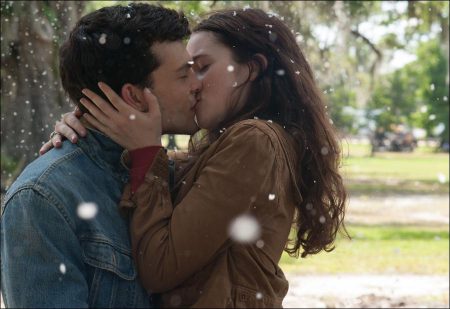 Beautiful Creatures Theatrical Trailer HD